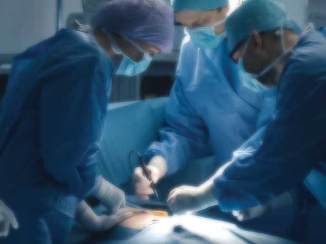 Periop_pg_PC_670x502-min