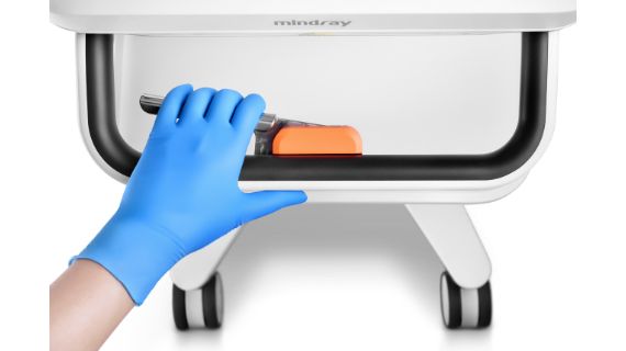 BeneFusion MRI Station Ergonomic and user-friendly details - Innovative handle auto brake system