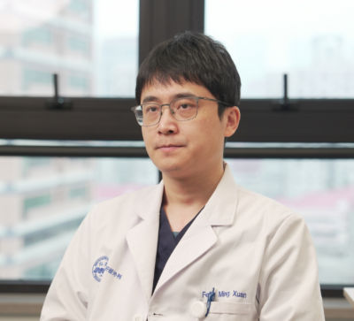 Mingxuan Feng's headshot