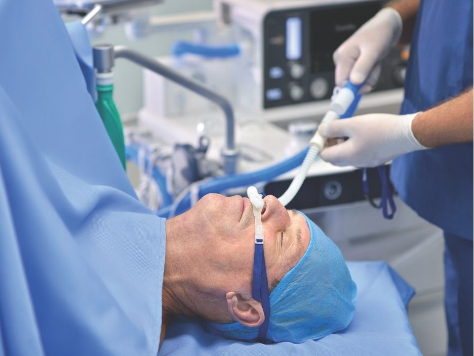 Product Teaser E Component 960x720 - patient-with-nasal-cannula-high-flow-960x720